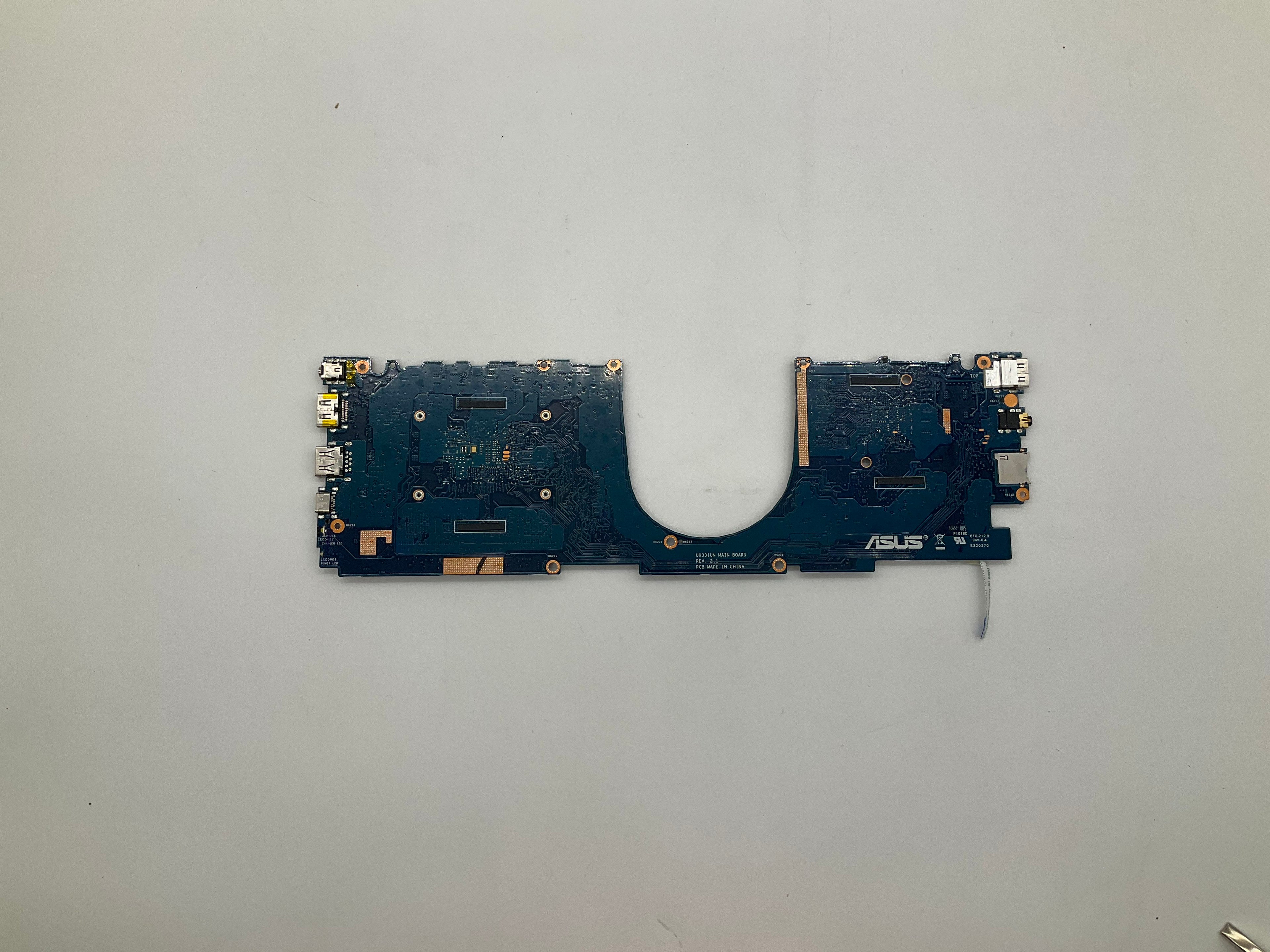 Asus Zenbook 13 UX331UA Motherboard 60NB0GZ0