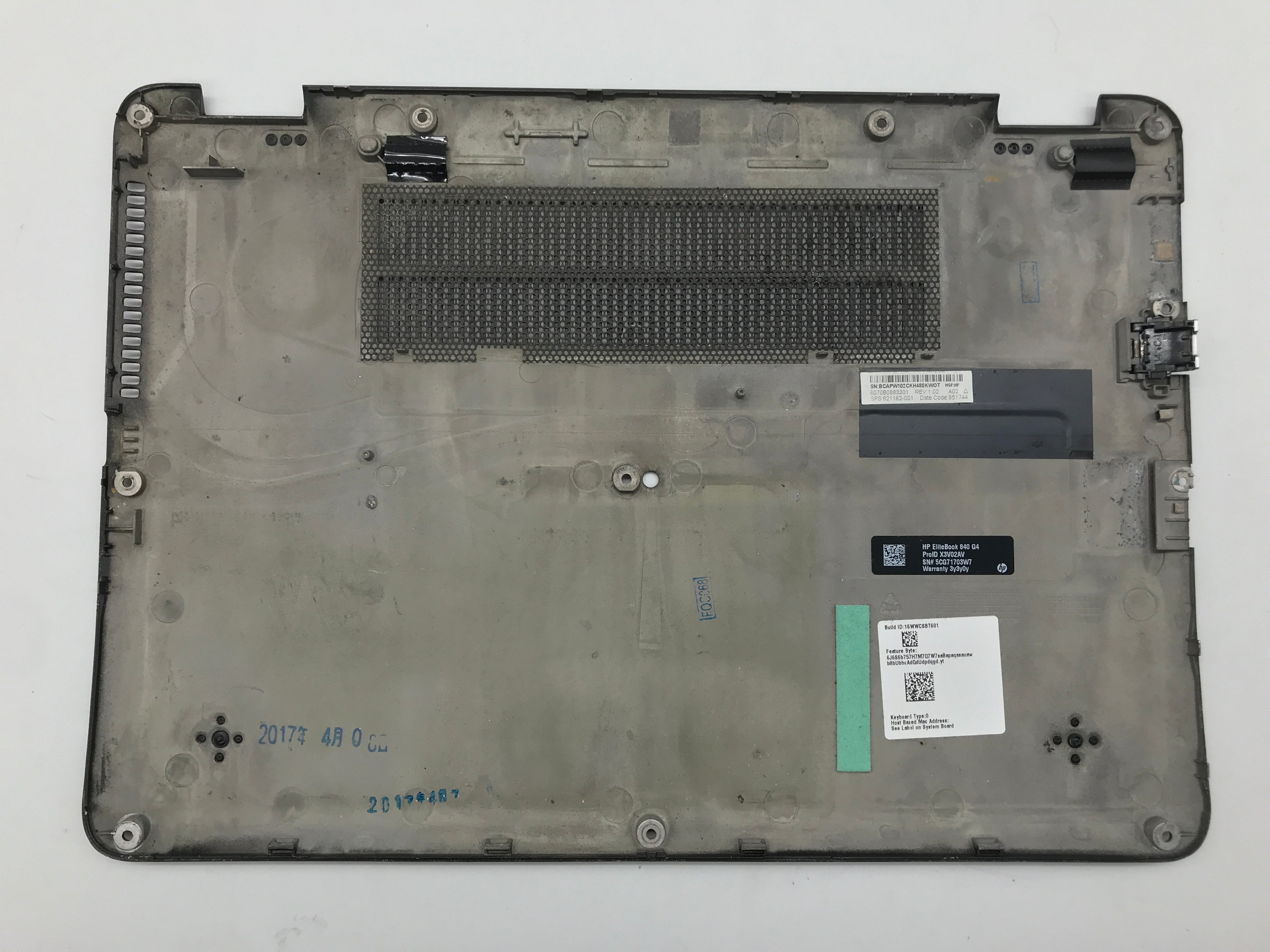 HP Elitebook 840 G4 Bottom Cover 8211162-001