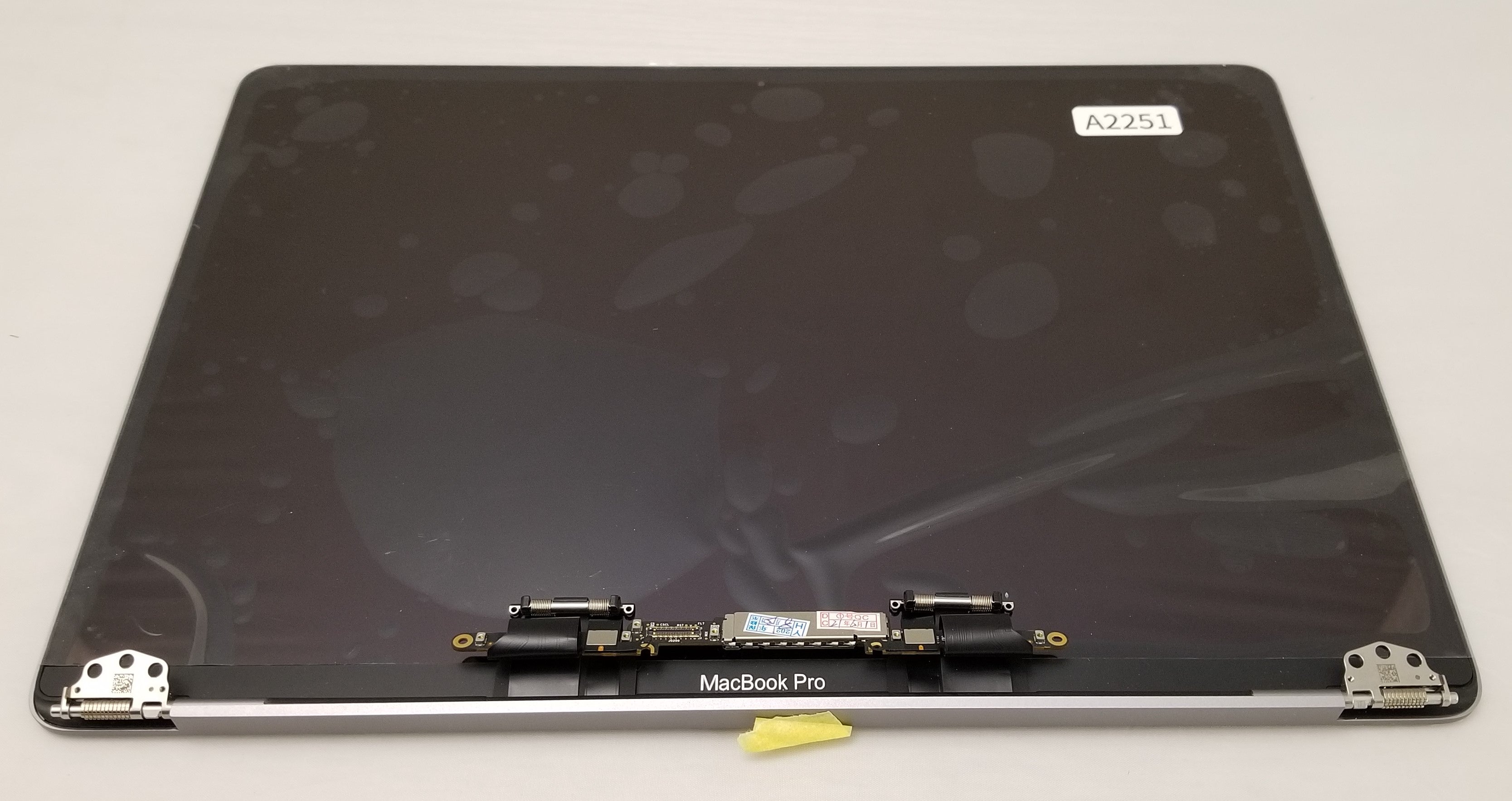 GENUINE Apple MacBook Pro MWP72LL/A - 13" Silver LCD DISPLAY